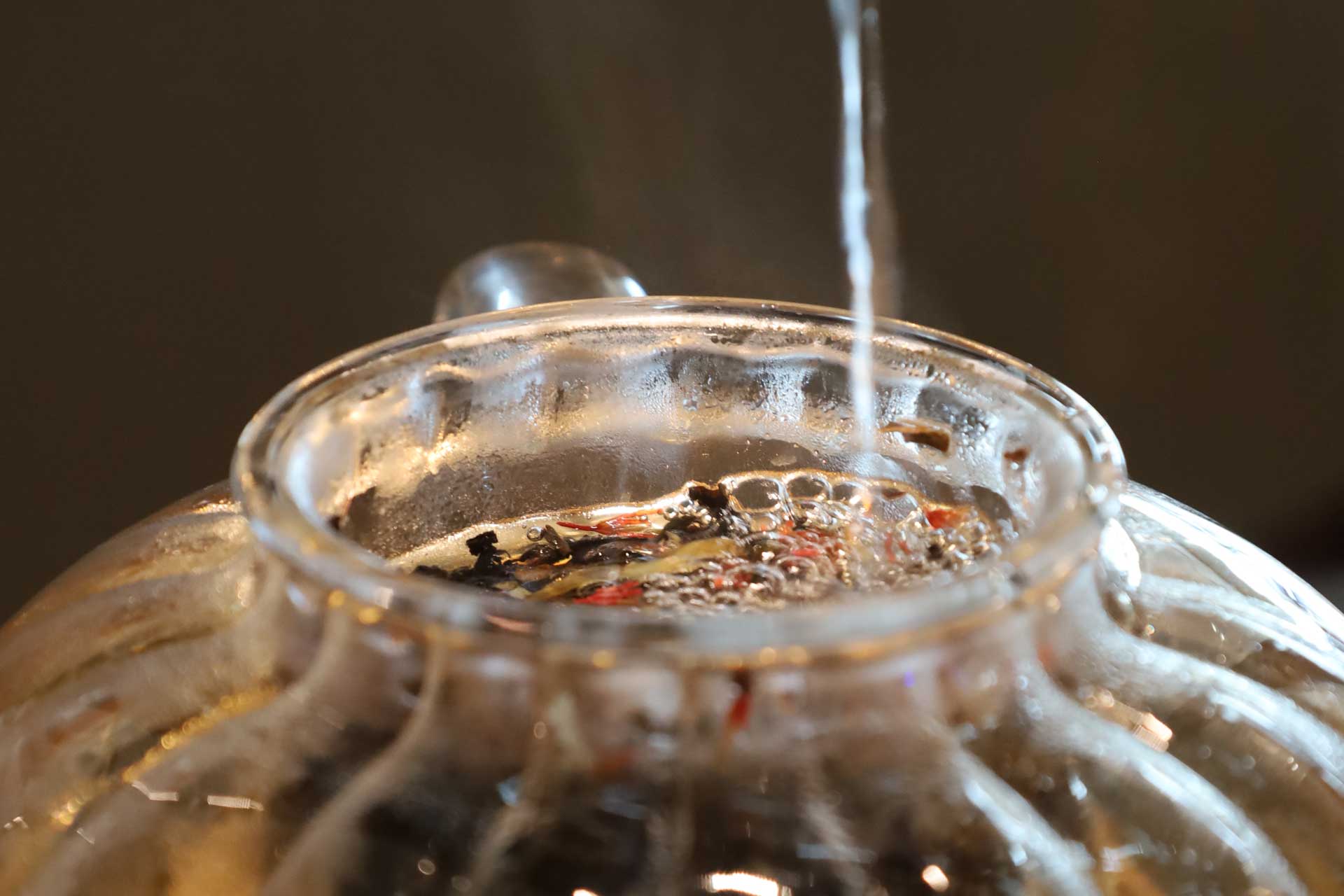 Tea Pouring